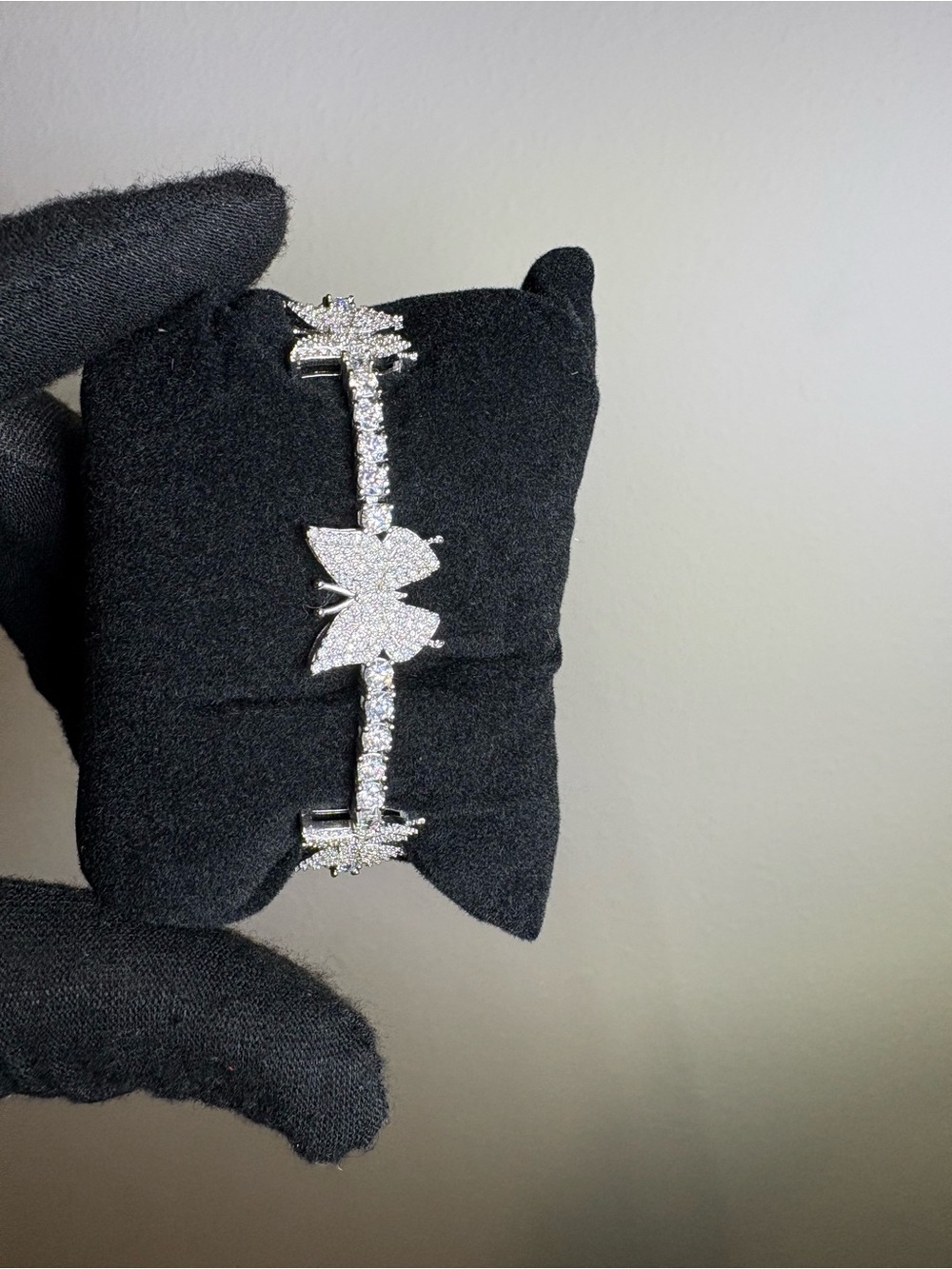 “Butterfly Tennis Bracelet” Moissanite S925 7in 3mm